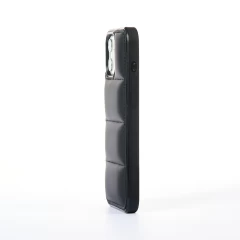 Husa iPhone 12 Pro Max Casey Studios 4 Puff - Negru Negru