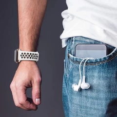 Curea Apple Watch 1/2/3/4/5/6/7/8/SE - 38/40/41 MM Silicone Sport Loop Casey Studios, din Silicon, cu Perforatii Casey Studios - White/black White/black